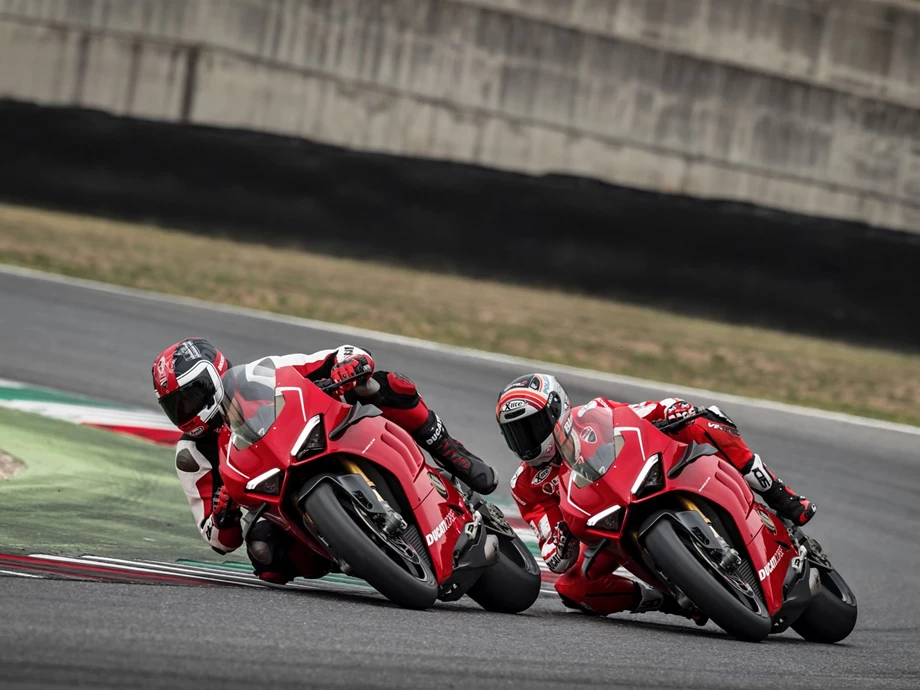 Ducati Panigale V4 R Bild 37: Ducati Panigale V4 R