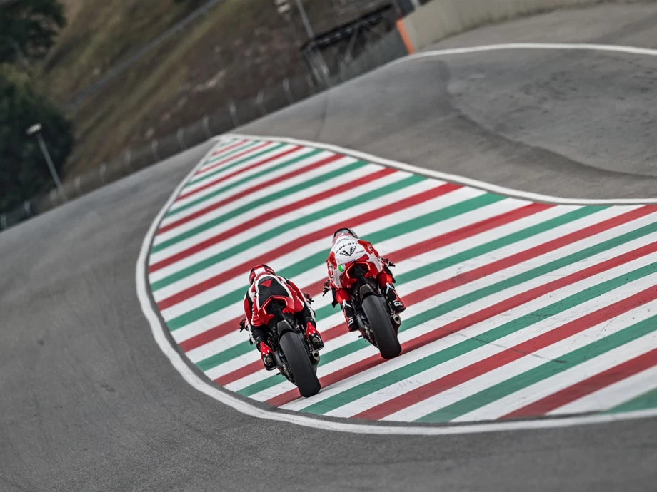 Ducati Panigale V4 R Bild 45: Ducati Panigale V4 R