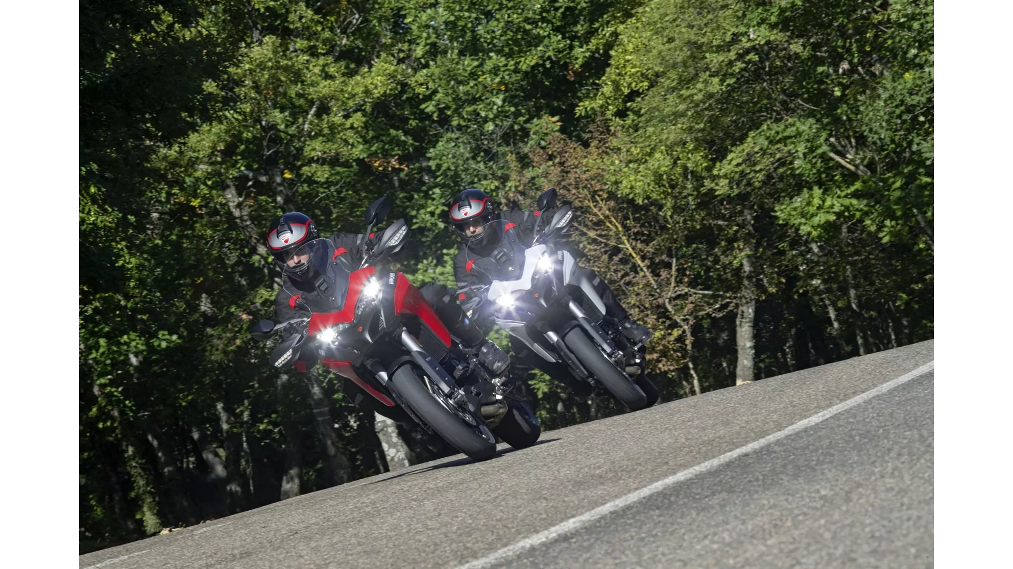 Ducati Multistrada 950 S - Image 14 Ducati Multistrada 950 S - Image 14