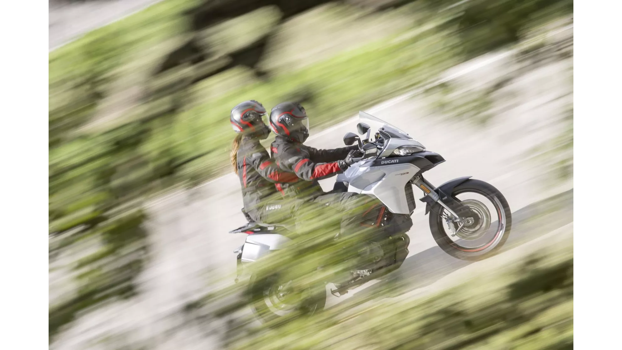 Ducati Multistrada 950 S - Image 19 Ducati Multistrada 950 S - Image 19