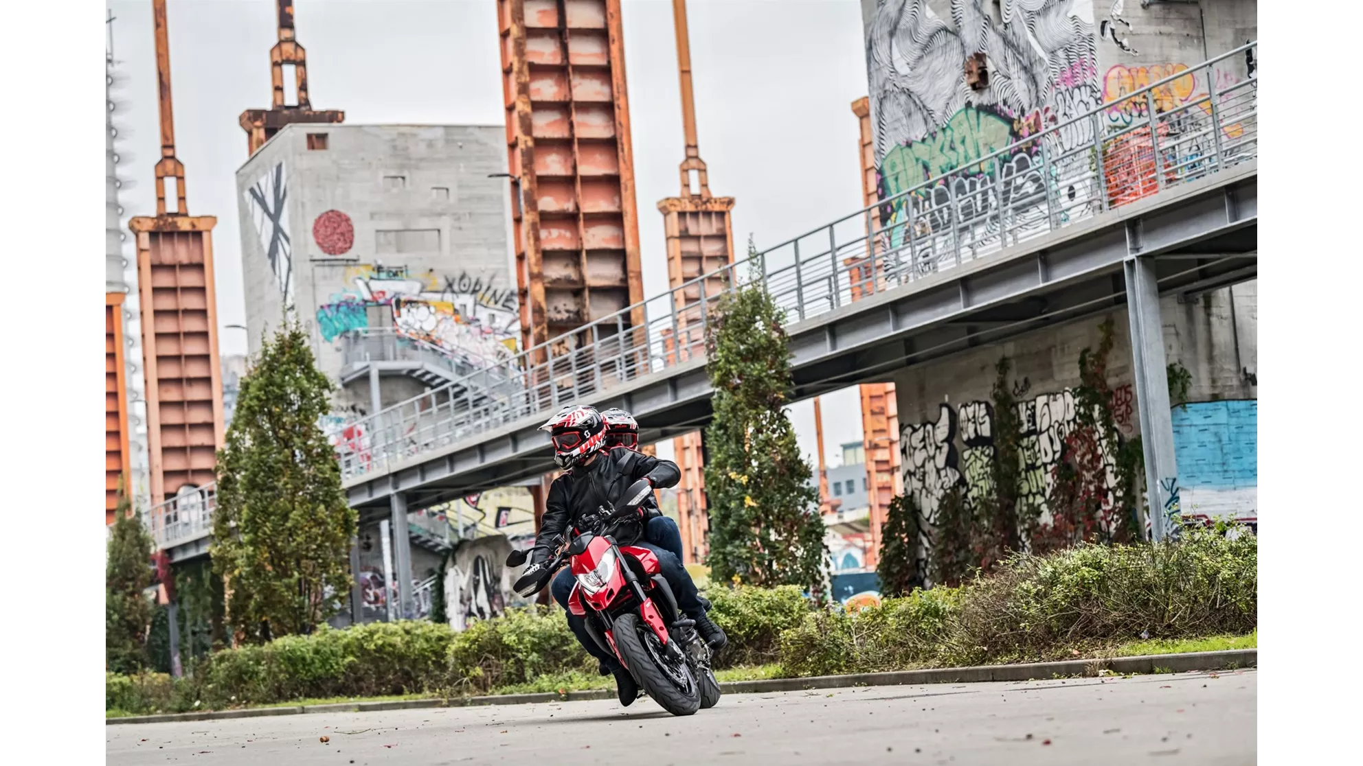 Ducati Hypermotard 950 - Image 2 Ducati Hypermotard 950 - Image 2