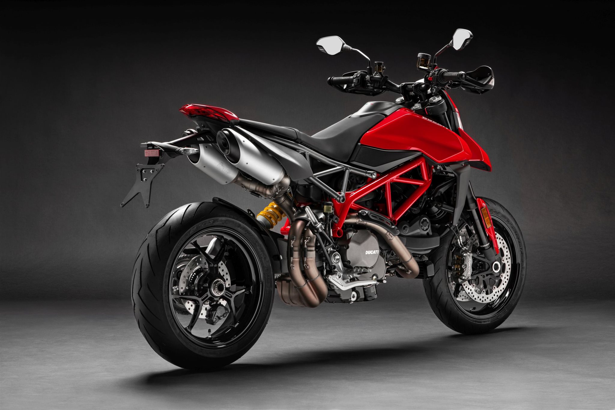 Motorrad Vergleich Aprilia Rs 660 2021 Vs Ducati Hypermotard 950 2020