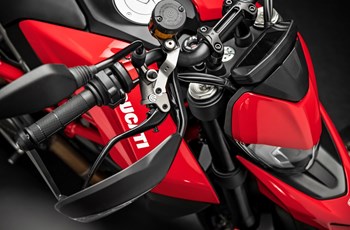 Ducati Hypermotard 950 2020 - Bild 13 Ducati Hypermotard 950 2020 - Bild 13