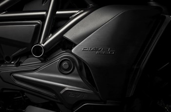 Ducati Diavel 1260 2020 - Bild 8 Ducati Diavel 1260 2020 - Bild 8