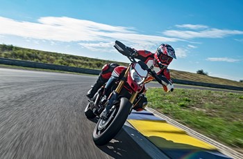 Ducati Hypermotard 950 SP 2020 - Bild 8 Ducati Hypermotard 950 SP 2020 - Bild 8