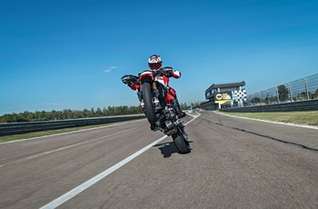 Ducati Hypermotard 950 SP 2020 - Bild 10 Ducati Hypermotard 950 SP 2020 - Bild 10