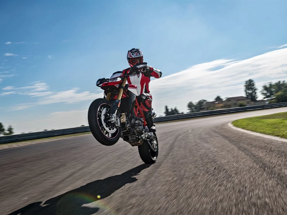 Ducati Hypermotard 950 SP Bild 11: Ducati Hypermotard 950 SP