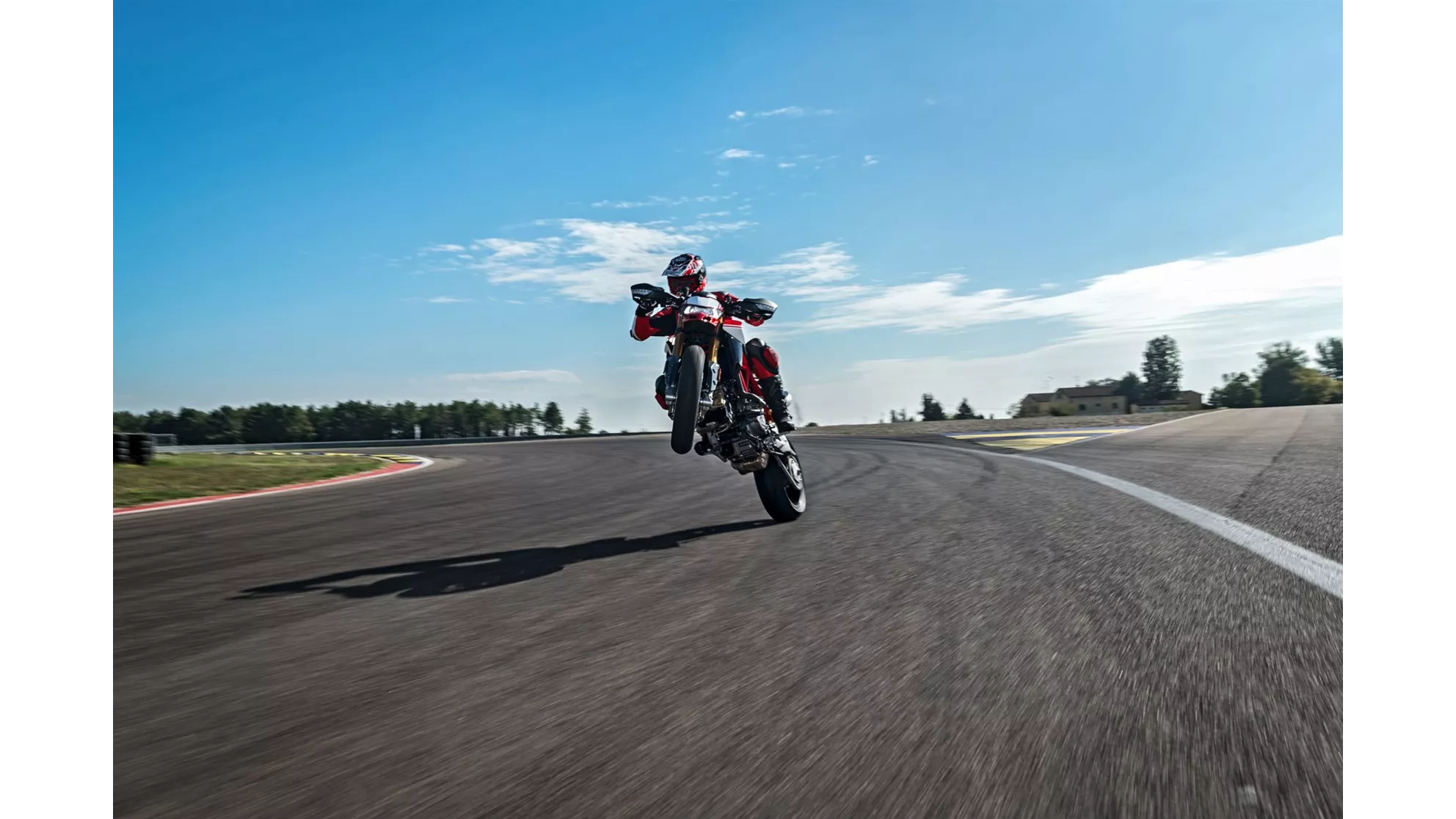Ducati Hypermotard 950 SP - Image 11 Ducati Hypermotard 950 SP - Image 11