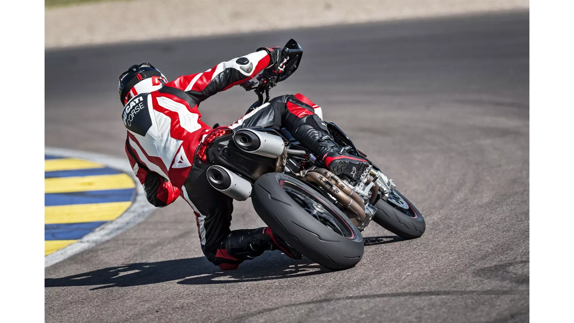 Ducati Hypermotard 950 SP - Image 17 Ducati Hypermotard 950 SP - Image 17