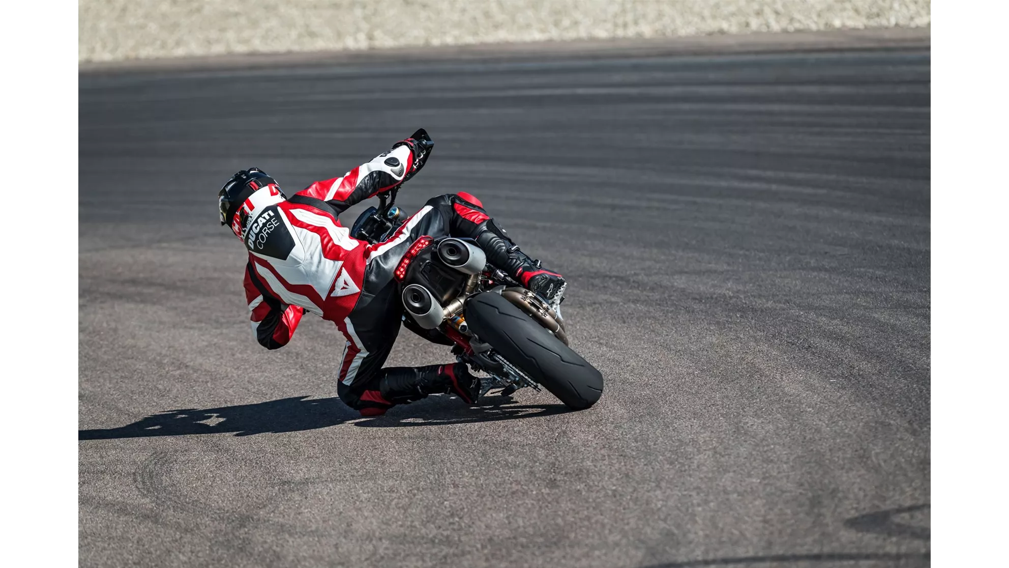 Ducati Hypermotard 950 SP - Image 18 Ducati Hypermotard 950 SP - Image 18