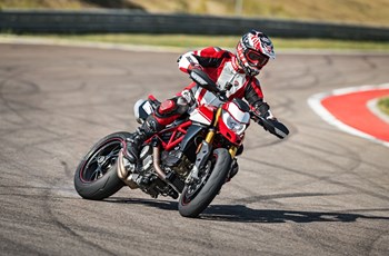 Ducati Hypermotard 950 SP 2020 - Bild 31 Ducati Hypermotard 950 SP 2020 - Bild 31