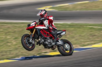 Ducati Hypermotard 950 SP 2020 - Bild 33 Ducati Hypermotard 950 SP 2020 - Bild 33