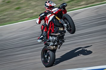 Ducati Hypermotard 950 SP 2020 - Bild 36 Ducati Hypermotard 950 SP 2020 - Bild 36