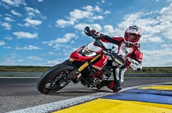 Ducati Hypermotard 950 SP 2020 - Bild 37 Ducati Hypermotard 950 SP 2020 - Bild 37
