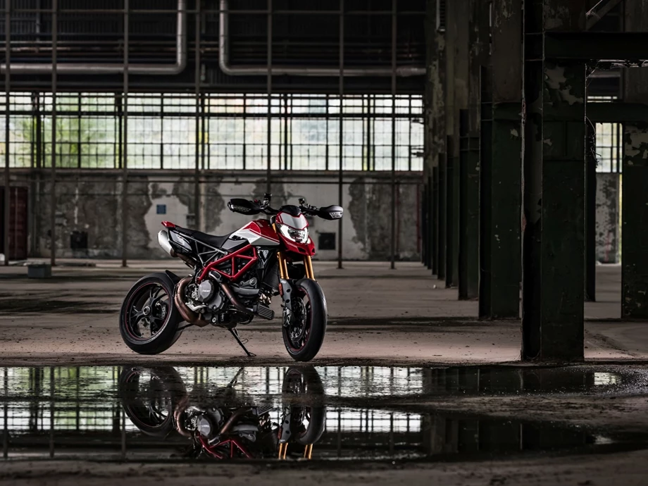 Ducati Hypermotard 950 SP Bild 41: Ducati Hypermotard 950 SP