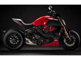 Ducati Diavel 1260 S Red Ducati Diavel 1260 S Red