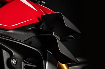 Ducati Streetfighter V4 S 2020 - Bild 4 Ducati Streetfighter V4 S 2020 - Bild 4