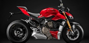 Yamaha MT-09 2024 vs Ducati Streetfighter V4 S 2020