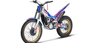 Beta Evo 300 4T Factory 2020 vs Beta Evo 300 4Takt 2013