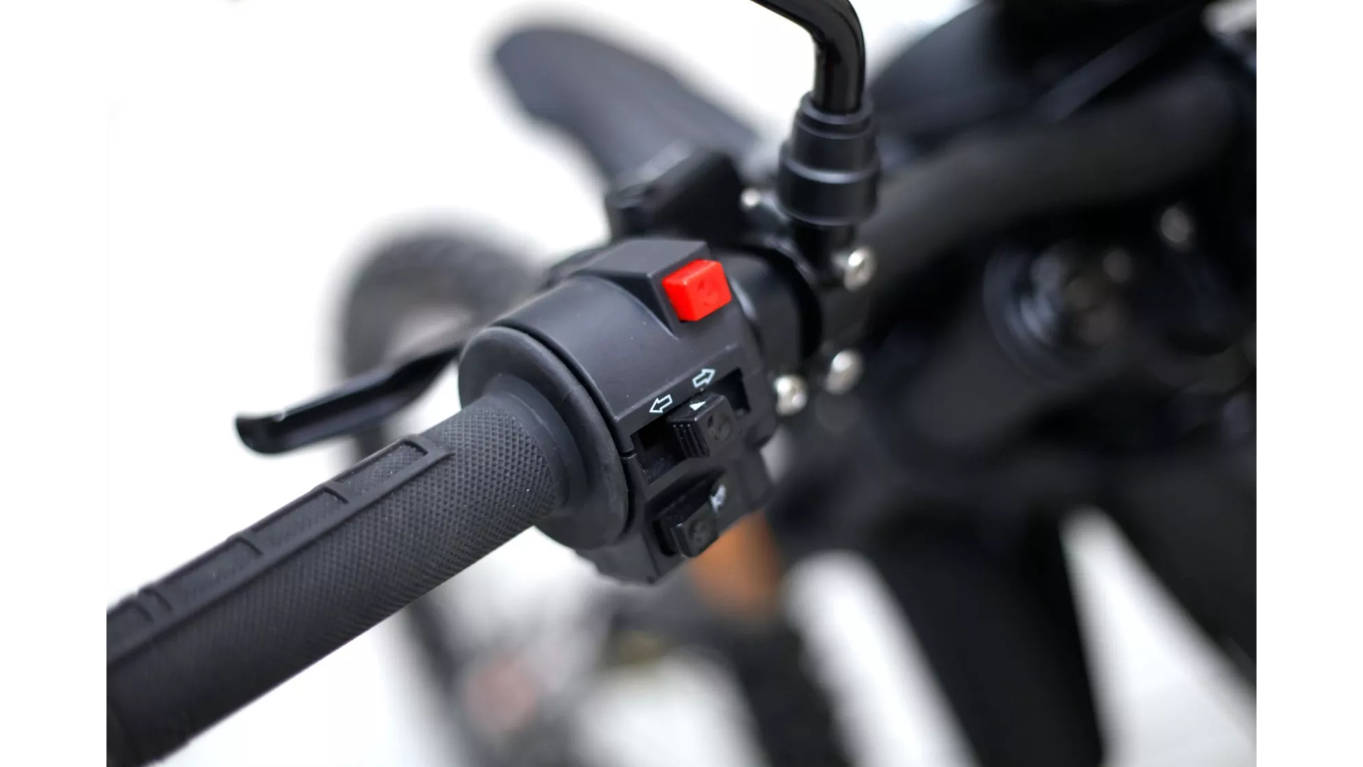 Sur-Ron Firefly - Image 4 Sur-Ron Firefly - Image 4