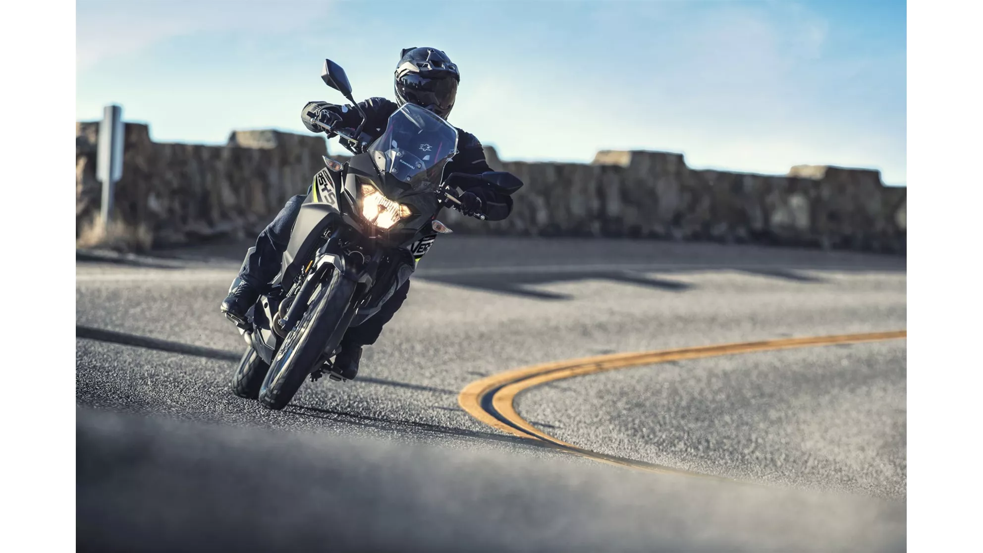 Kawasaki Versys-X 300 - Image 5 Kawasaki Versys-X 300 - Image 5