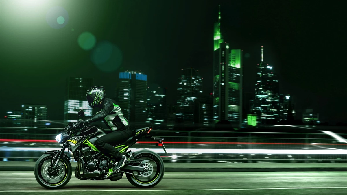 Kawasaki Z900 70kW Bild 16: Kawasaki Z900 70kW