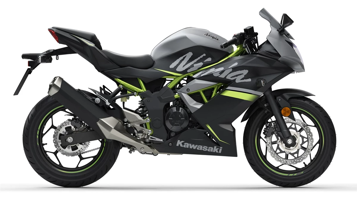 Kawasaki Ninja 125 Bild 5: Kawasaki Ninja 125