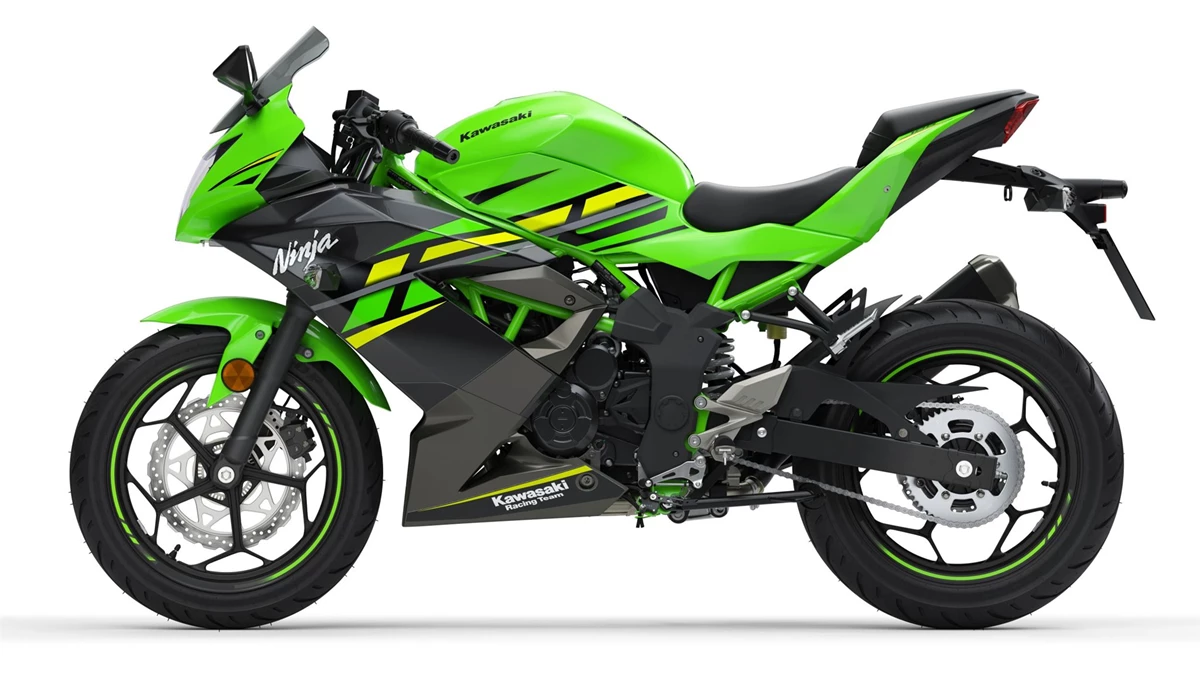 Kawasaki Ninja 125 Bild 3: Kawasaki Ninja 125