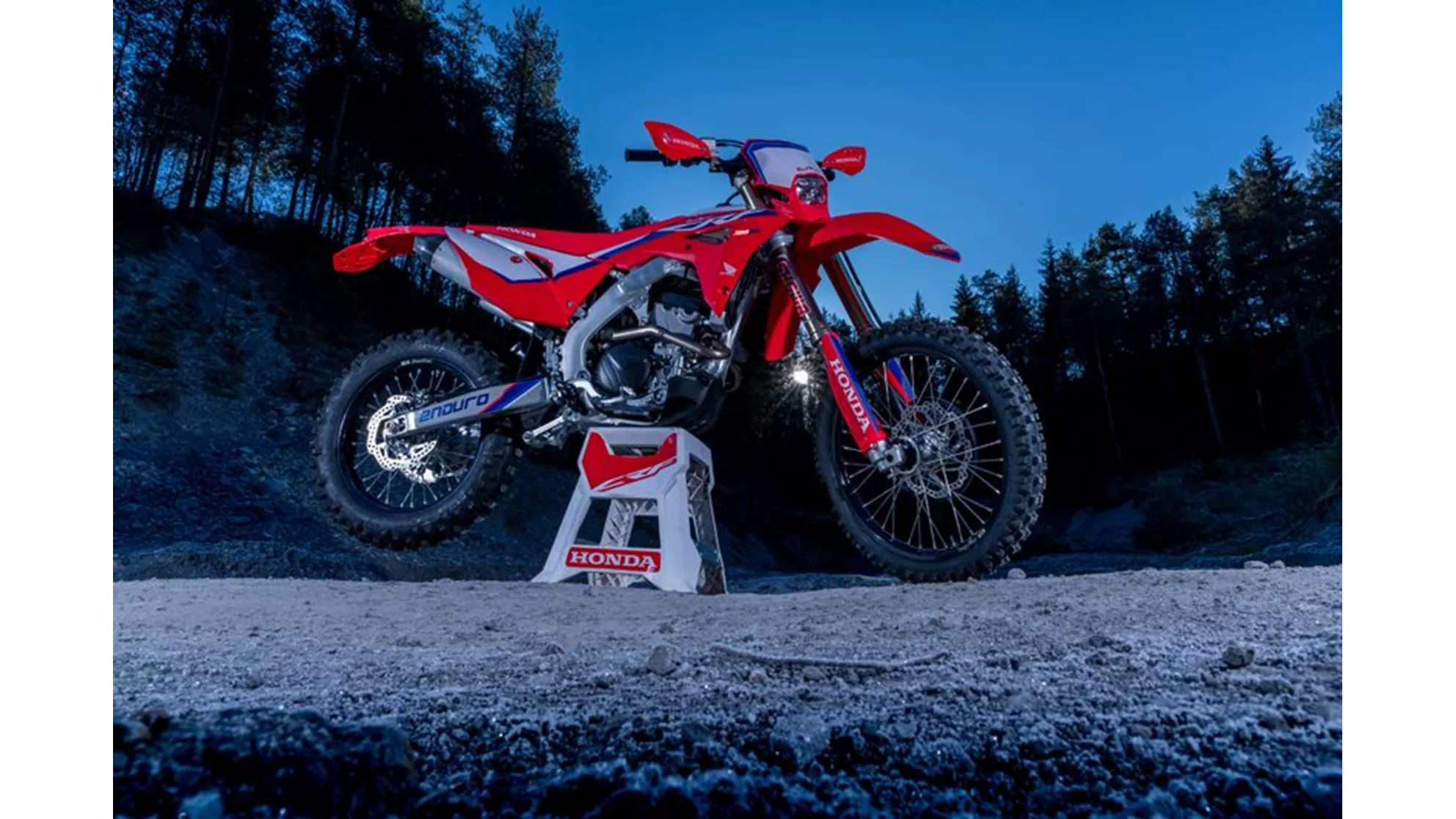 Red Moto CRF 300RX Enduro - Image 7 Red Moto CRF 300RX Enduro - Image 7