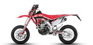 KTM 690 SMC R 2020 vs Red Moto CRF 450RX Supermoto 2020