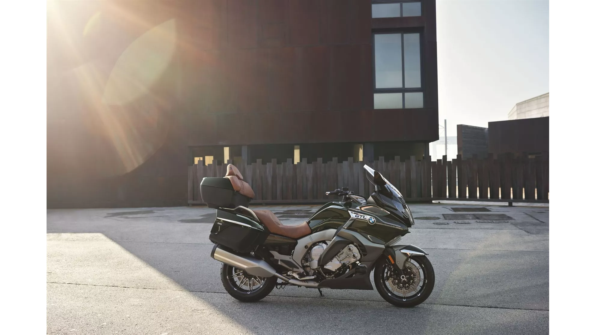BMW K 1600 GTL - Image 1 BMW K 1600 GTL - Image 1
