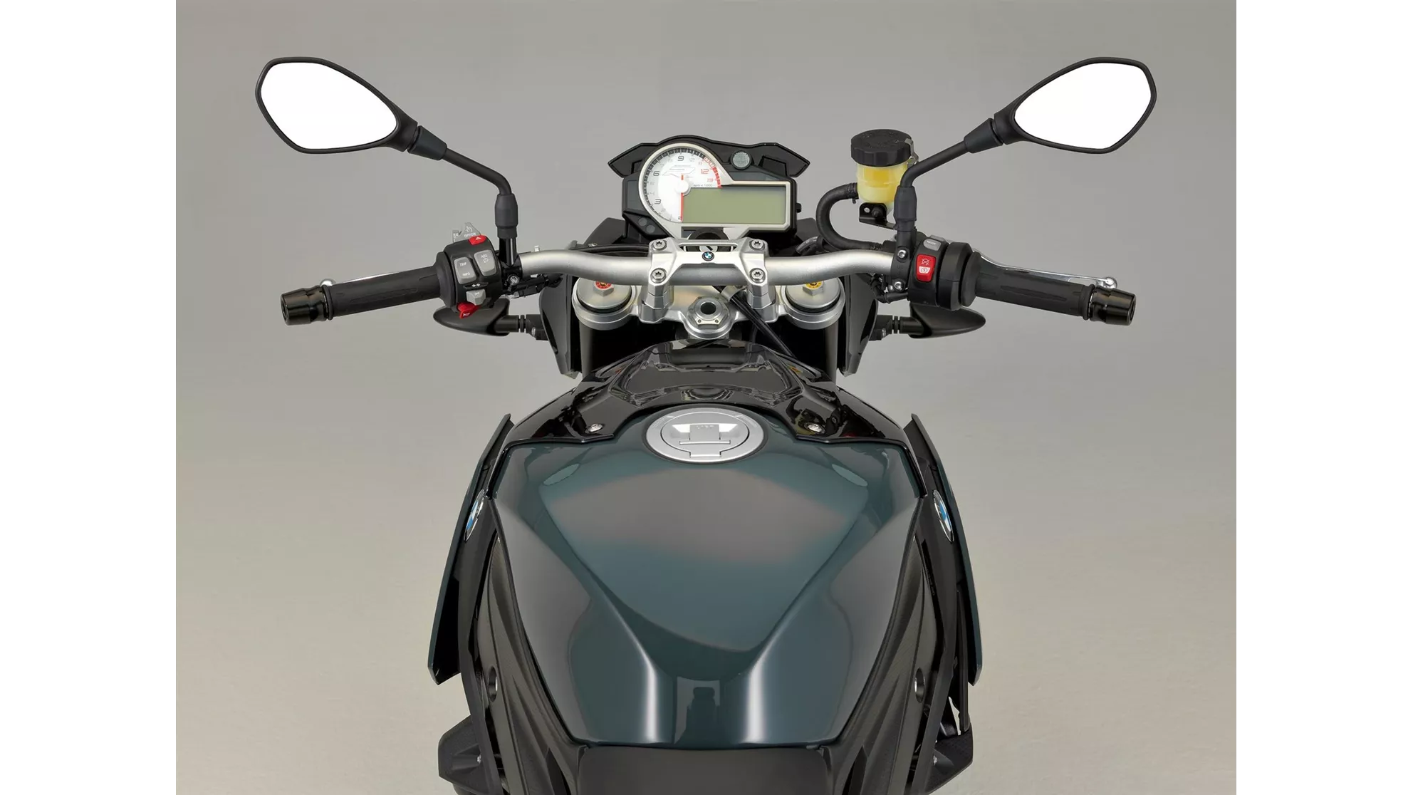 BMW S 1000 R - Slika 24 BMW S 1000 R - Slika 24