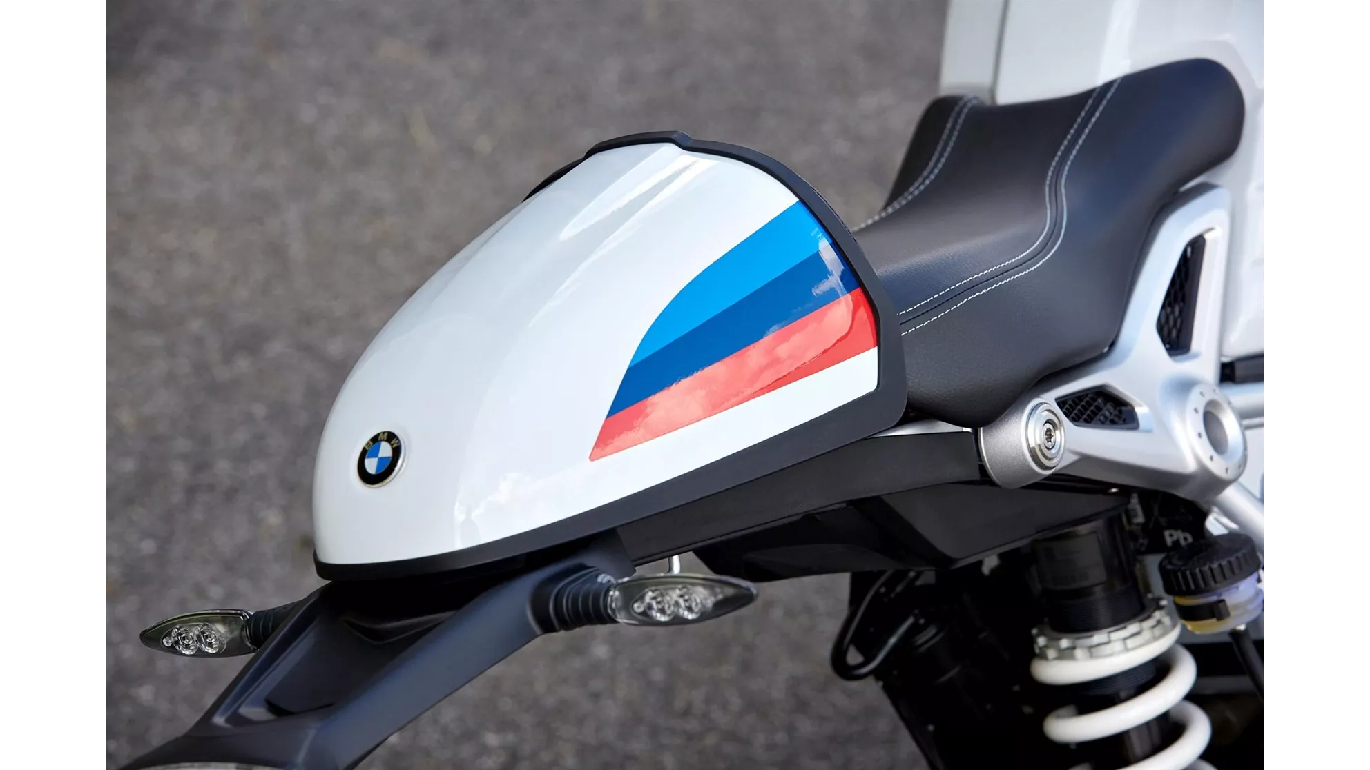 BMW R nineT Racer - Obrázek 12