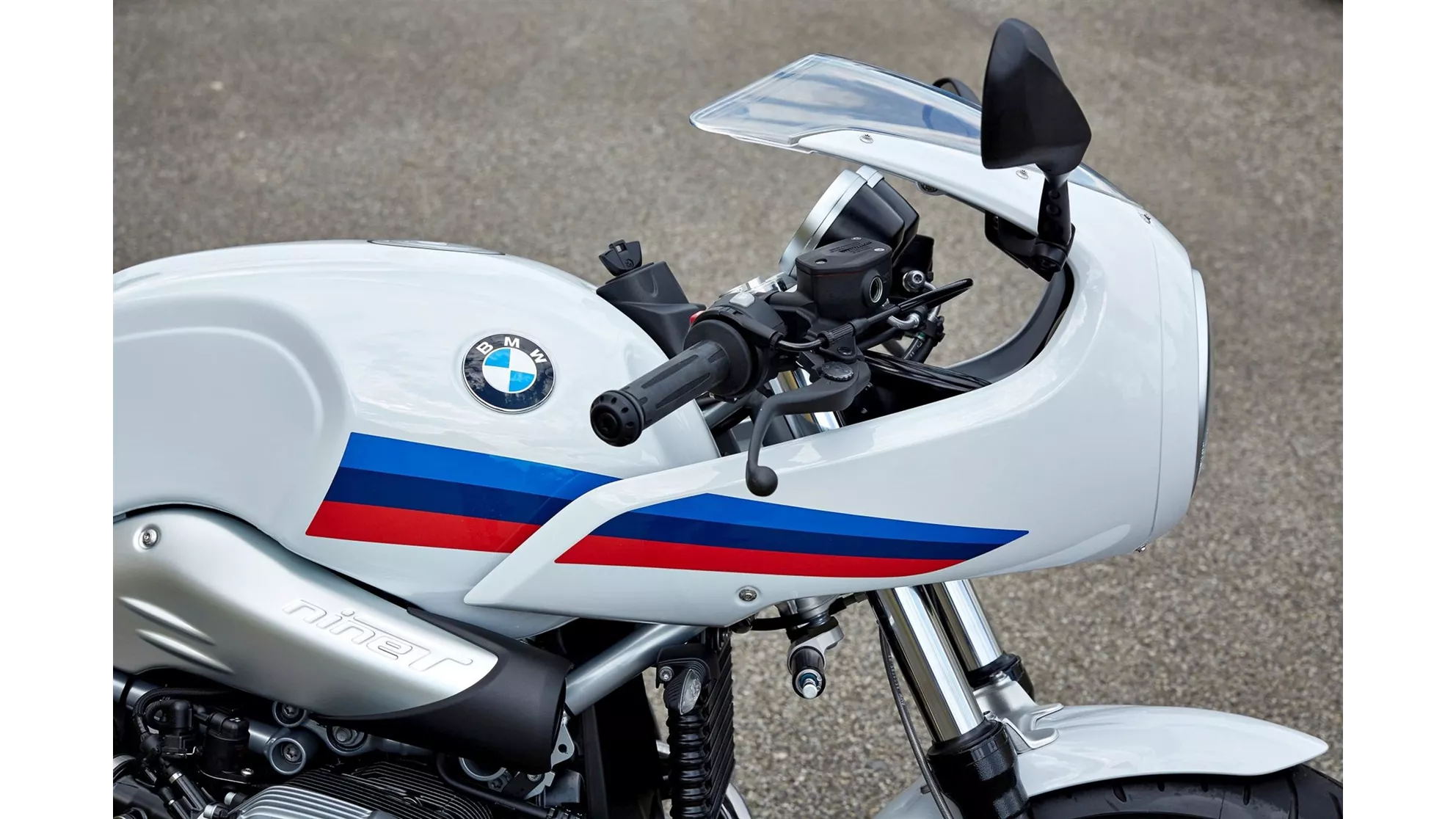 BMW R nineT Racer - Obrázek 13