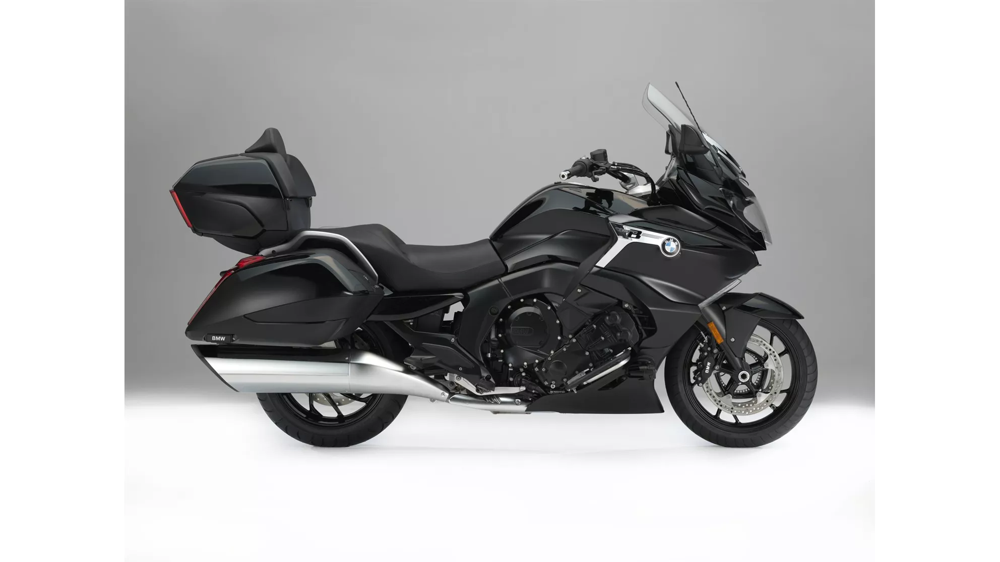 BMW K 1600 Grand America - Image 4 BMW K 1600 Grand America - Image 4