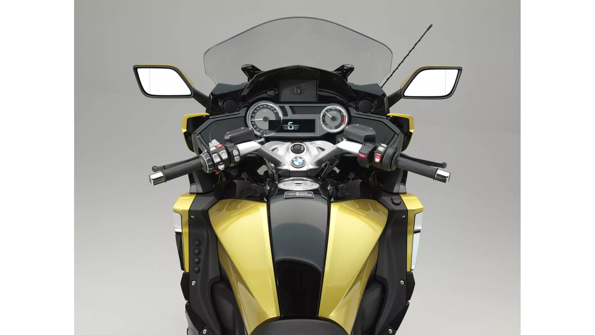 BMW K 1600 Grand America - Image 7 BMW K 1600 Grand America - Image 7