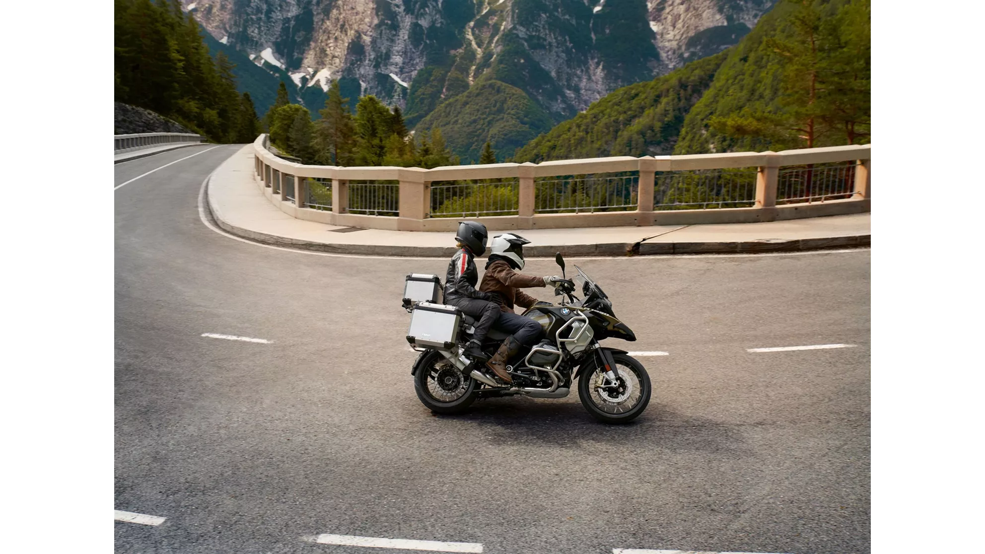 BMW R 1250 GS Adventure - Image 7 BMW R 1250 GS Adventure - Image 7