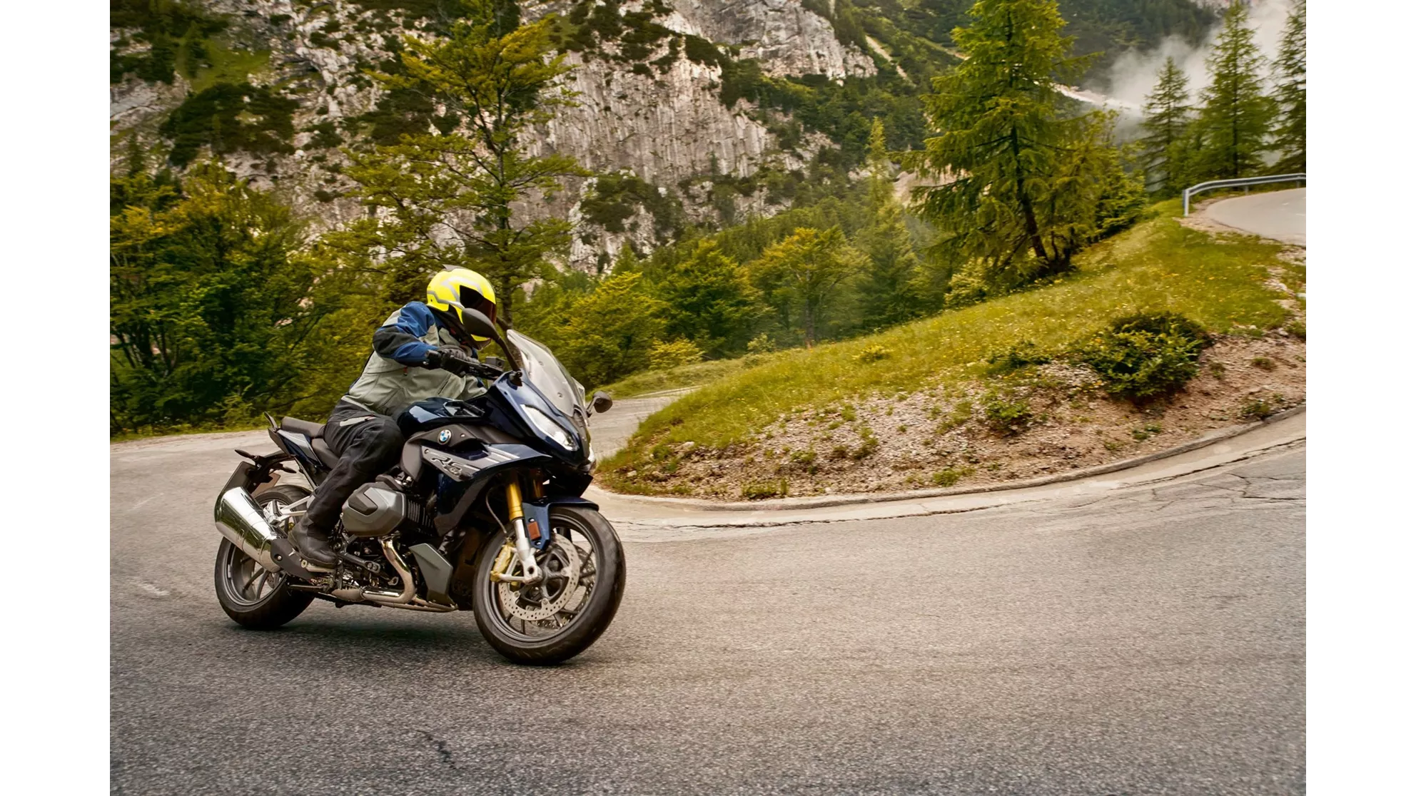 BMW R 1250 RS - Image 1 BMW R 1250 RS - Image 1