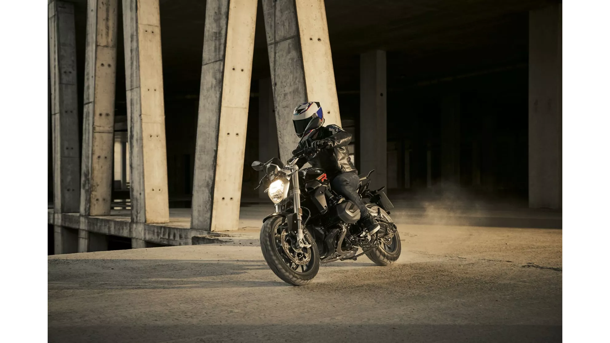 BMW R 1250 R - Image 8 BMW R 1250 R - Image 8