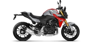 Yamaha MT-09 2013 vs BMW F 900 R 2020 Yamaha MT-09 2013 vs BMW F 900 R 2020