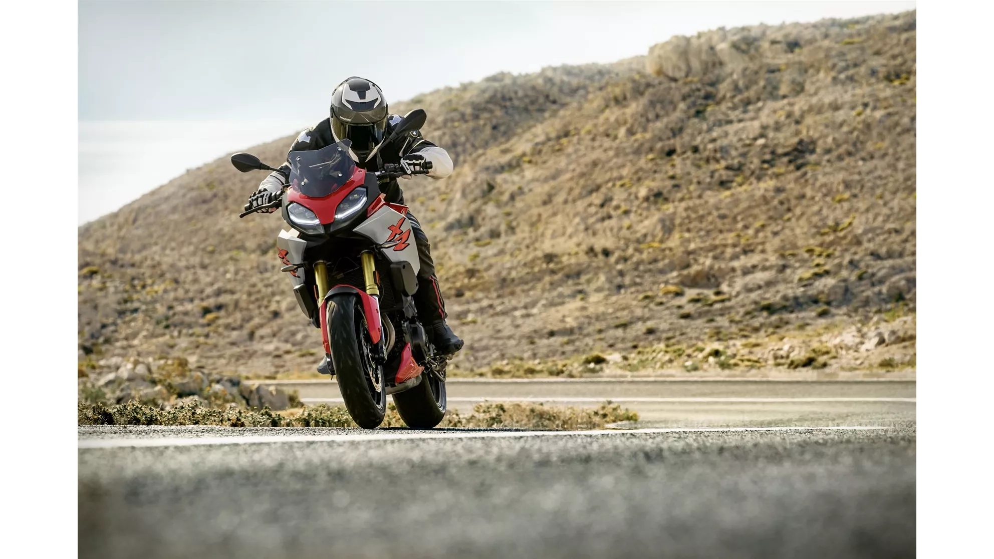 BMW F 900 XR - Image 13 BMW F 900 XR - Image 13