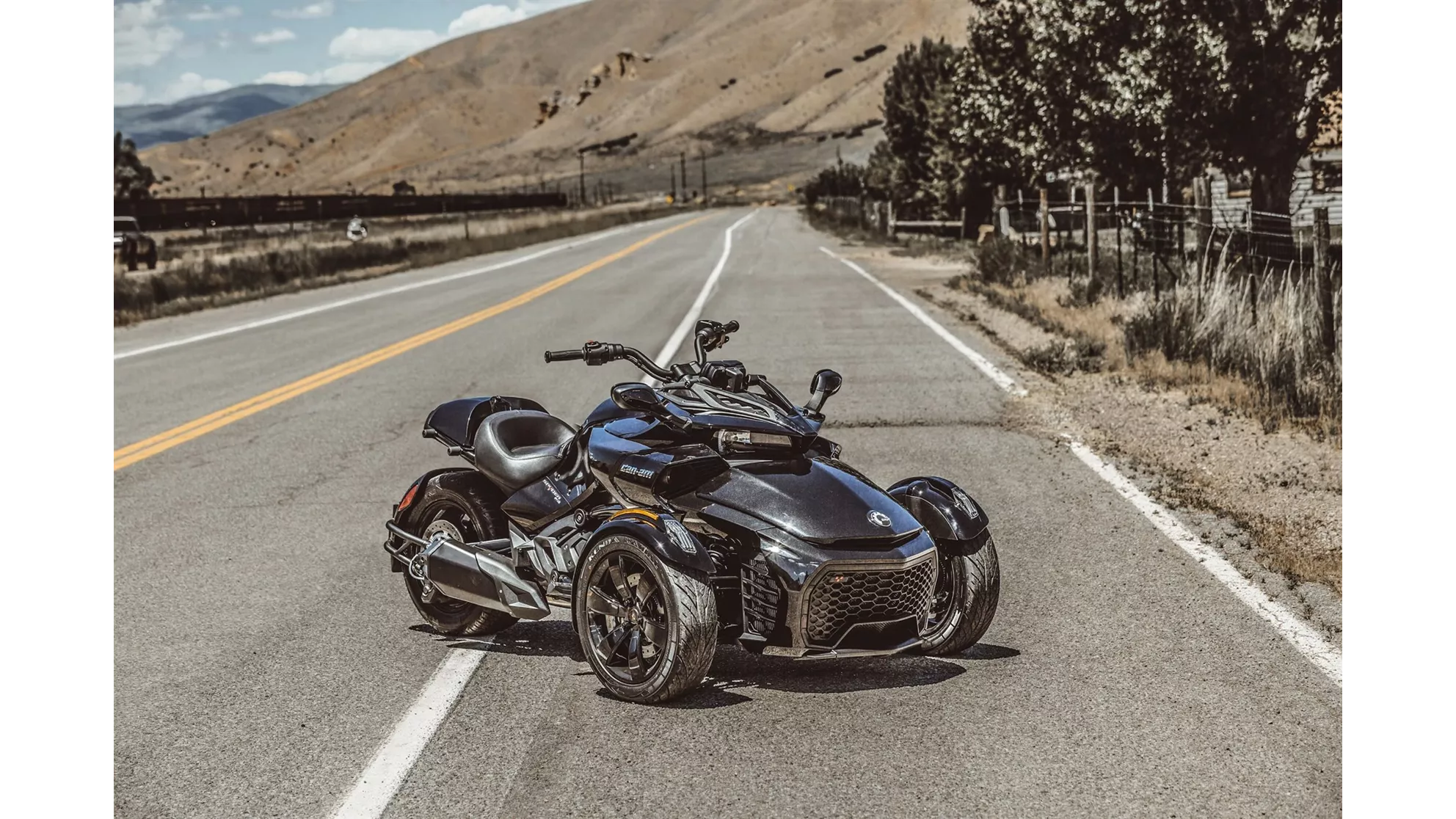 Can-Am Spyder F3 - Image 7 Can-Am Spyder F3 - Image 7