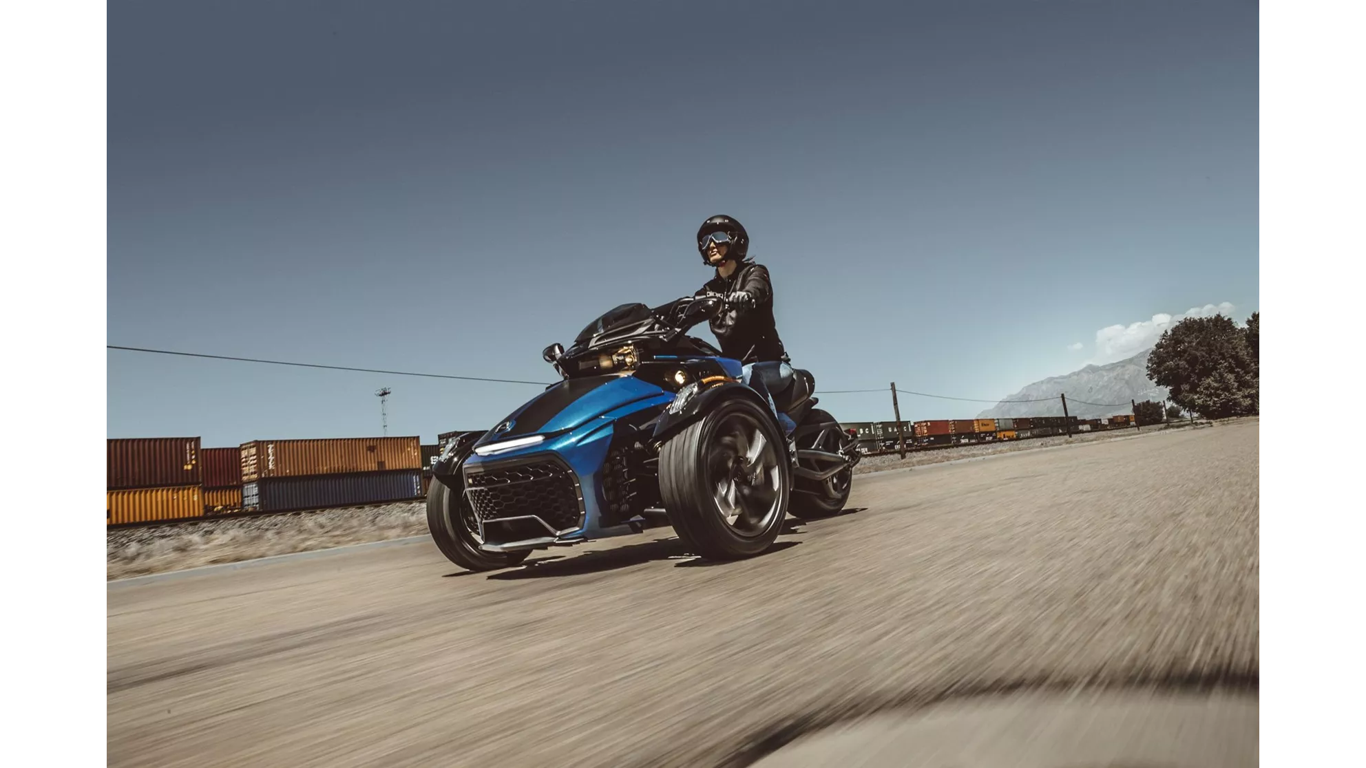 Can-Am Spyder F3-S - Image 2 Can-Am Spyder F3-S - Image 2