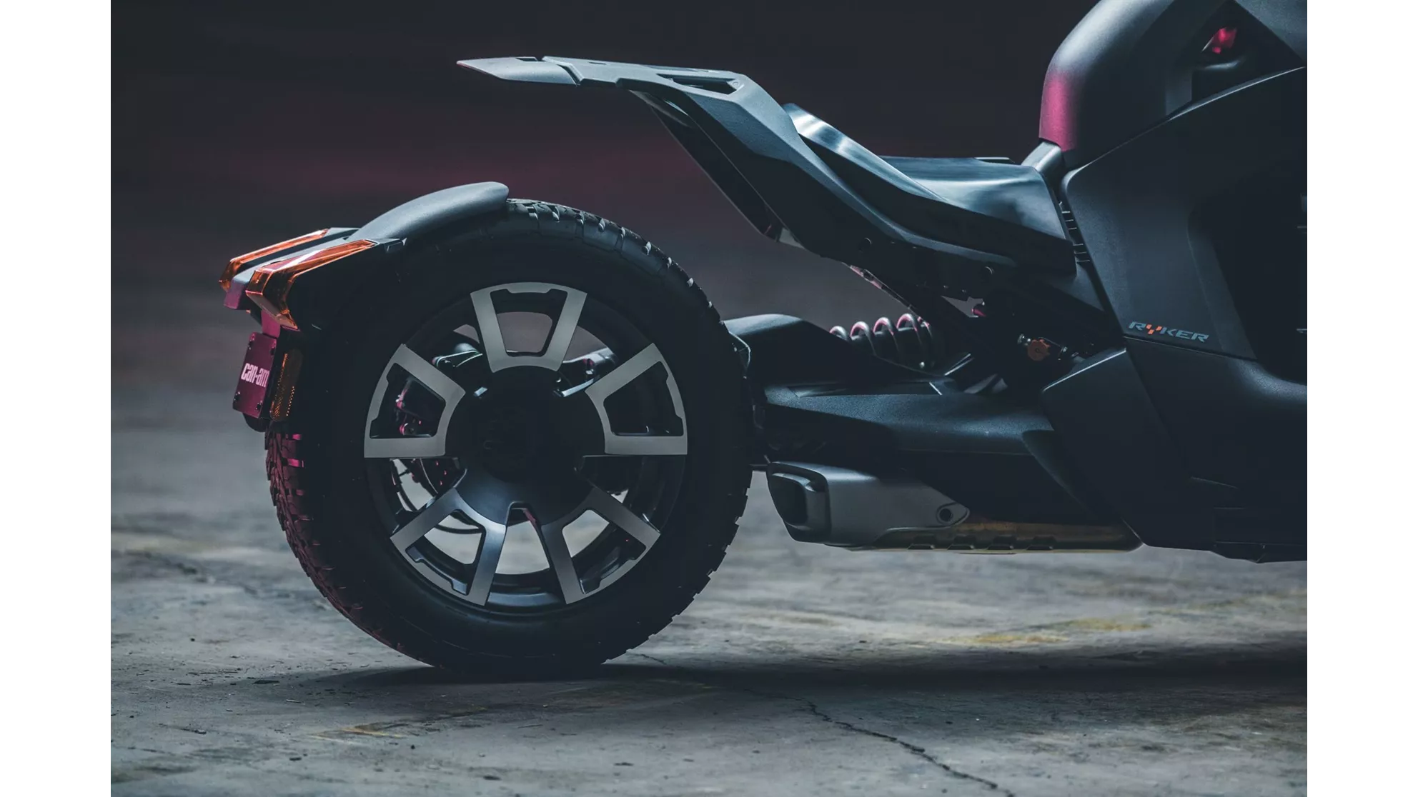 Can-Am Ryker 900 Rally Edition - Image 15 Can-Am Ryker 900 Rally Edition - Image 15