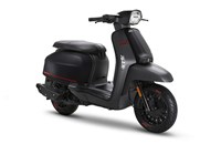 Lambretta V125 Special Pirelli Edition 2020 - Bild 1