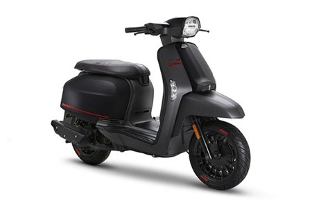 Lambretta V125 Special Pirelli Edition 2020