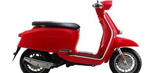 Lambretta V50 Special Flex 2020 vs Vespa Sprint 50 S 2024