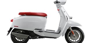 Lambretta V200 Special 2022 vs Lambretta V200 Special Flex 2020