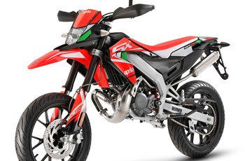 Aprilia SX 50 Supermoto 2020 - Bild 3 Aprilia SX 50 Supermoto 2020 - Bild 3