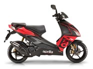 Motorrad Vergleich Peugeot Django 50 2T 2020 Vs Aprilia SR 50 R 2020 Motorrad Vergleich Peugeot Django 50 2T 2020 Vs Aprilia SR 50 R 2020